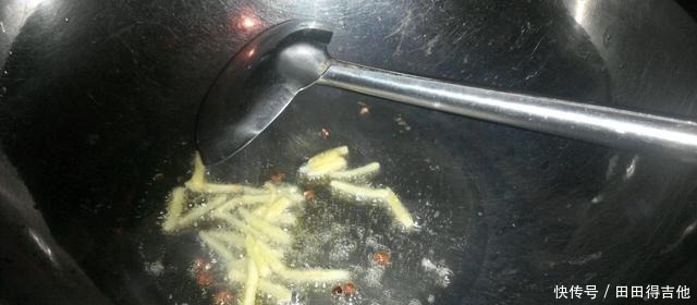 浓郁|香味浓郁的土豆炖肉，制作简单，营养健康！