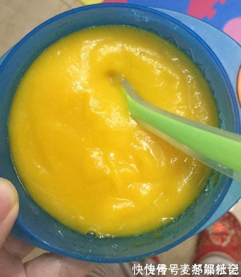 宝妈|宝宝两岁前这4种辅食不适合,越吃脾胃越弱,宝妈不要“踩雷”