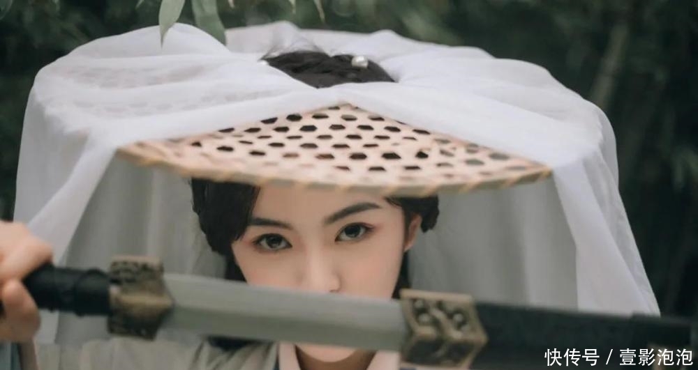 打起来|看啥书|娘你的剑快捅进去了,爹会死的,真的会死的!