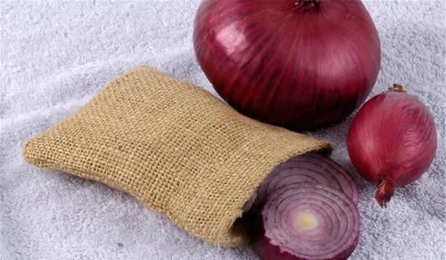 洋蔥盡量少吃，最好不吃，有些細(xì)節(jié)越早清楚就越好