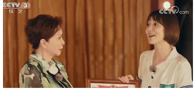 王冠：被媽催婚見(jiàn)成效，通過(guò)《你好生活第3季》宣布“婚期將近”