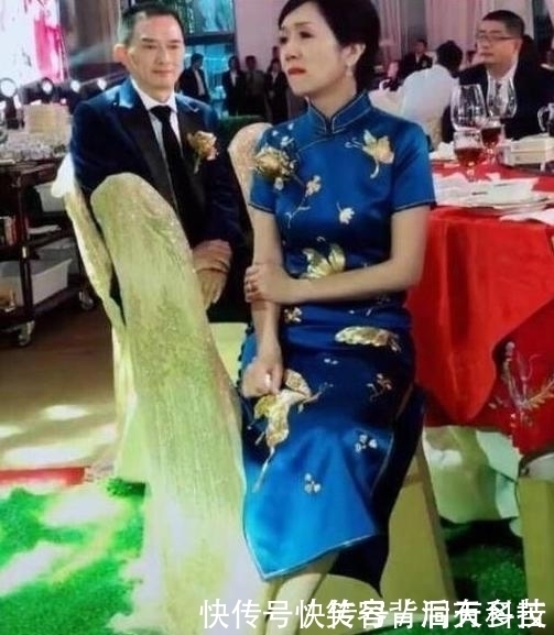 高跟鞋|婚礼“最美旗袍妈妈”走红网络,网友:哭都哭得这么优雅!