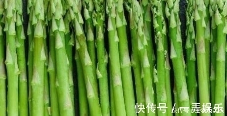 白竹|农村一种常见植物,营养价值与牛肉相比肩,有“蔬菜之王”的美誉