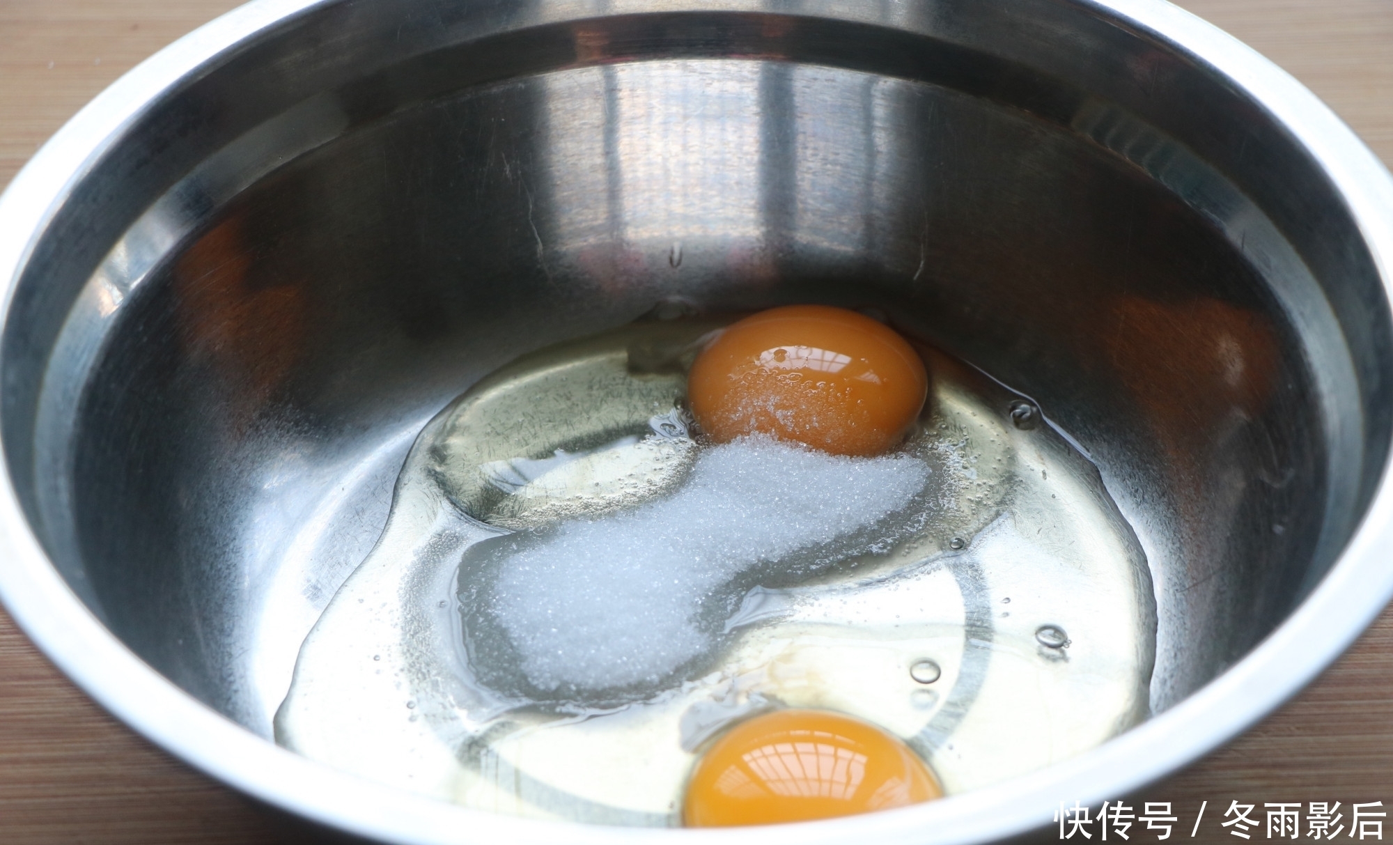 红薯|红薯解馋新做法,既当甜点又当早餐,甜而不腻,外面买不到!