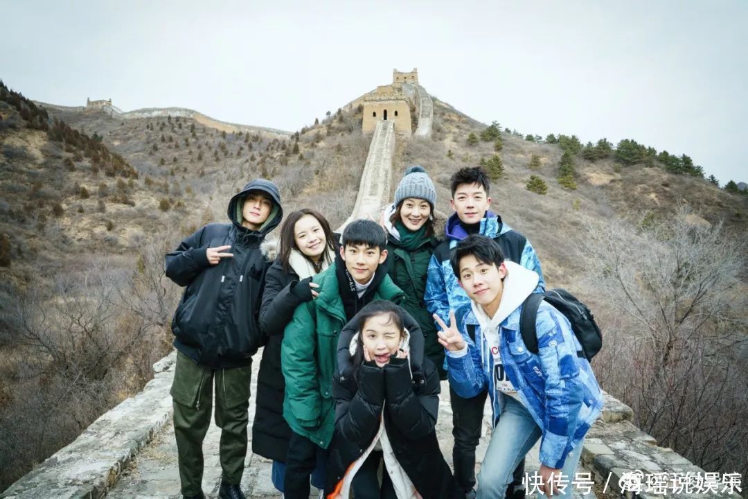 19秋冬最撩人的气质短发,还得在00后身上找!