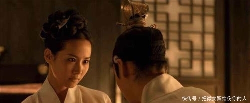 史上惊人相似的二人:娶三房夫人都挚宠老三,却决定与二房合葬