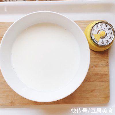 苏打面包|「又快又丑又好吃」黑胡椒车达芝士爱尔兰苏打面包