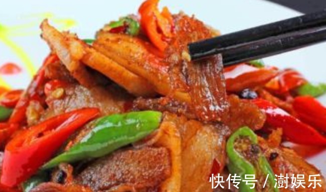 红萝卜|青椒和此物炒，每天一盘，血管通了，小肚子不鼓了，皮肤更细腻