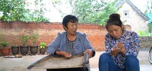 尴尬|婆婆陪儿媳产检被医生支开,随后医生问了一个问题,孕妈尴尬不已