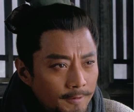 水浒传#武松在宋江背后捅刀子,宋江为啥不敢杀他?看他背后的高手是谁?