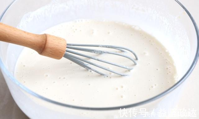 不发面不烫面,快手5分钟就能出锅的韭菜盒子,皮薄馅大不漏汁