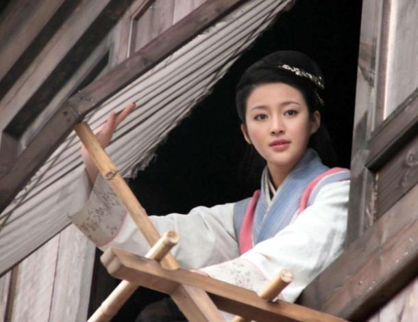 潘金莲|武大郎又丑又矮,为何潘金莲还会跟着他?这一点你比不了