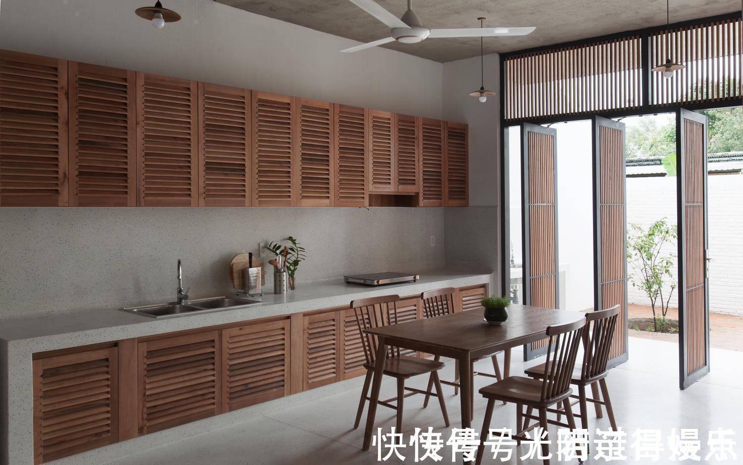 玄关|越南农村自建房,外观看似普普通通,内部装修极度舒适,值得借鉴