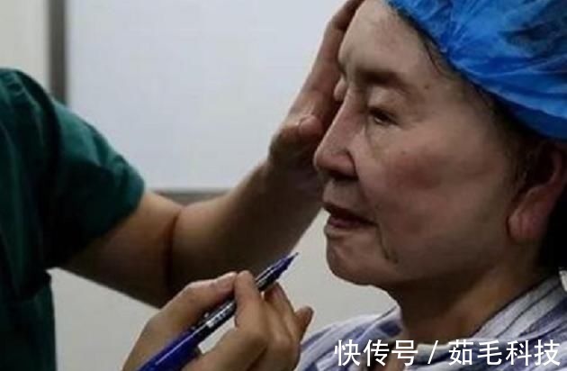 老太|一转眼15年,当初生完孩子一夜睡醒变成老太的80后女孩,后来如何