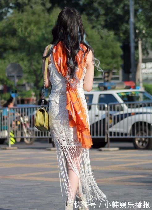 好身材","m":"2eca4be6a342524c3c91d2a3588b74425693220","nlabel":"stat_3050946263:zm.news.so.com:5bCP54yq54yq5bq36Zuo,pageType_zmt,glevel_3","ntag":"tfashion;sfashion_时尚;kfashion_1:打扮;kfashion_1:修身;kfashion_1:长裙;cal