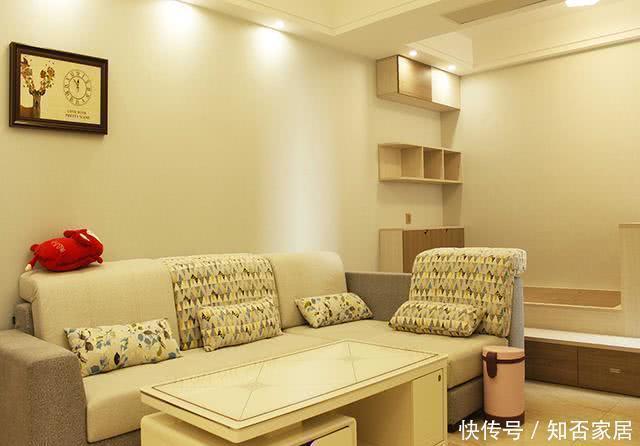 床头柜|老婆非要在客厅打榻榻米柜子,邻居都说头次见,忍不住晒一晒