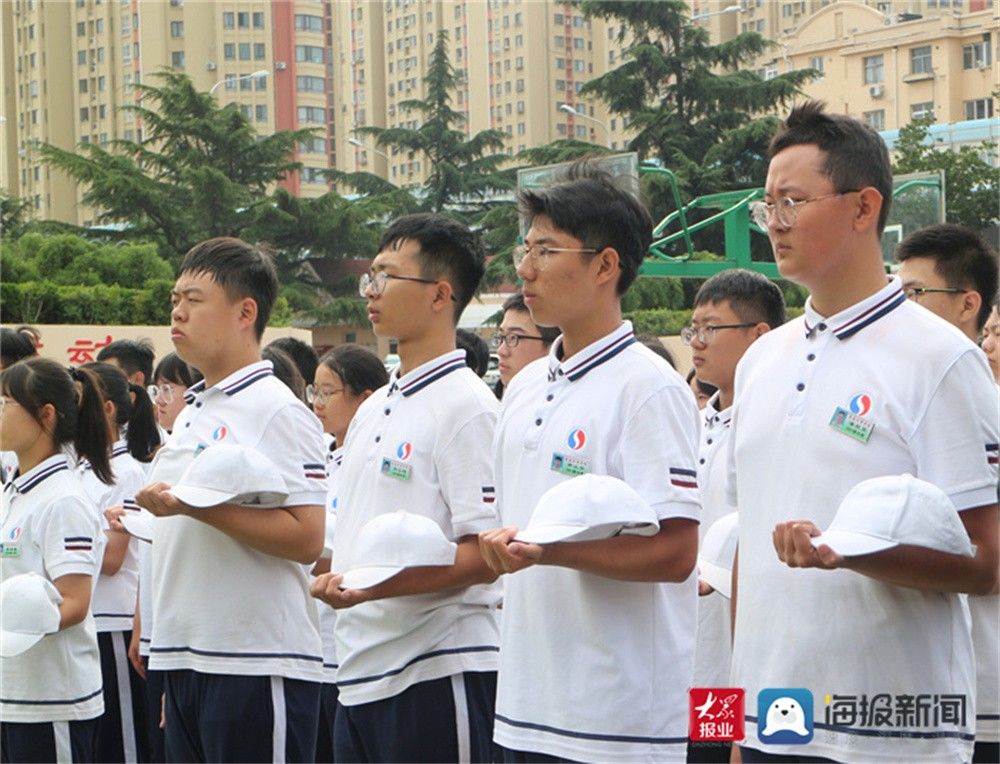 王春|以青春之我赴未来之约！青岛外事学校军训闭营仪式震撼人心