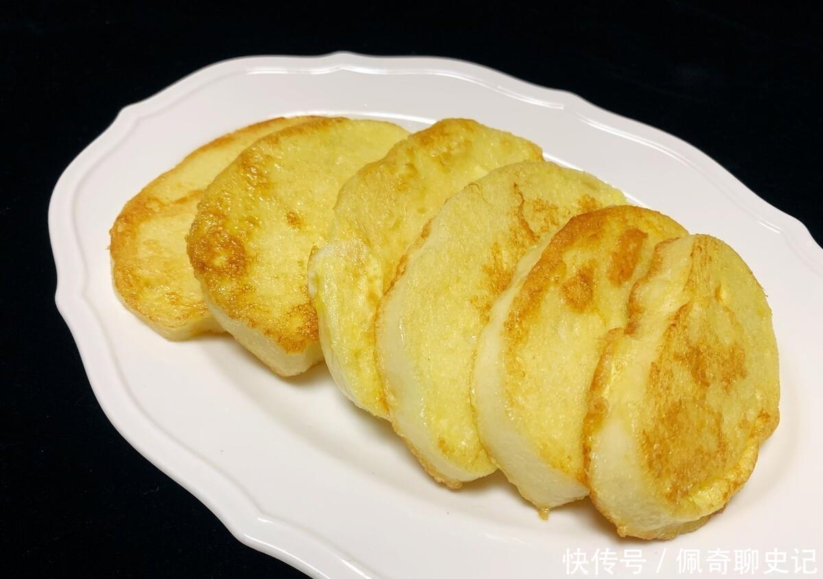 煎馒头片不要只会裹蛋液,记得多加这1步,煎出来外酥里软不吸油