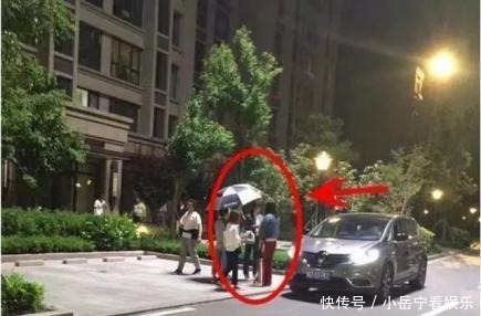 变态|这款懒人伞真够“变态”的！仅女生巴掌大，却能挡99%紫外线