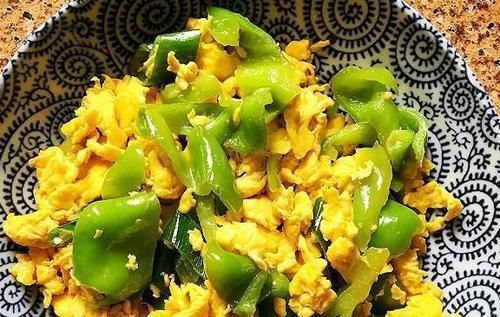 血管|鸡蛋和此物搭配在一起，准时上厕所，血管不堵了，越吃越瘦