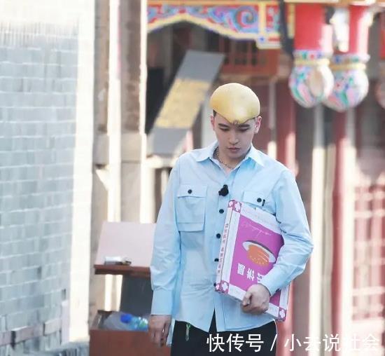 德云斗笑社2|《斗笑社2》下班被拍，首期分组曝光，秦霄贤何九华未拆开