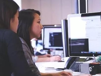 28岁女孩，查出肠癌，医生惋惜：一种食物害了不少年轻人啊