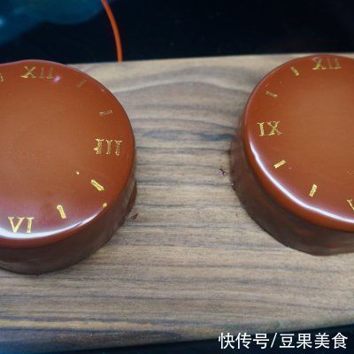 最适合倒计时的甜点——时钟蛋糕