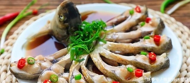 快过年了,教你“富贵开屏鱼”做法,造型美观,招待客人倍有面