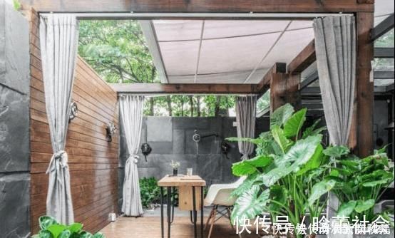 玻璃门|5万爆改70㎡的老房子,完工变小庭院豪宅,客厅还做了个“床上床”