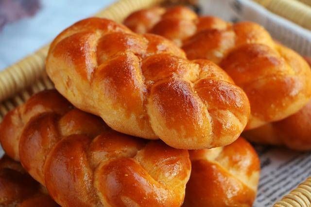 早餐别蒸馒头，换个做法，比面包还好吃，不加油不加水，营养翻倍