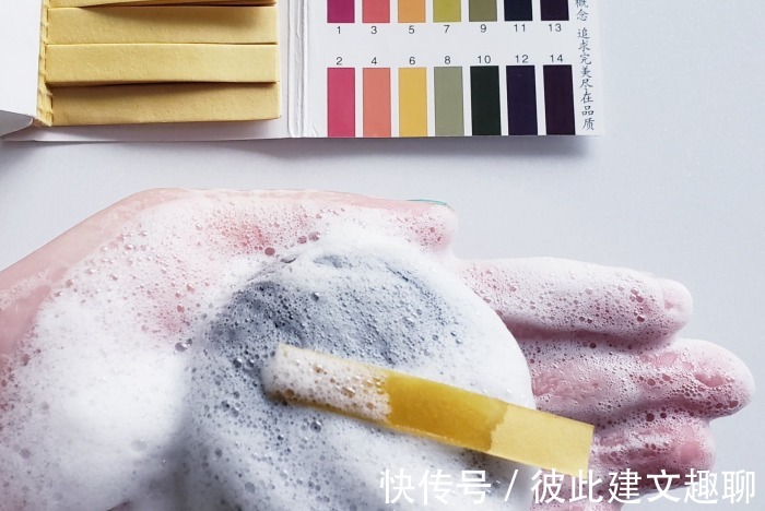 ph值|碱性香皂对皮肤有害吗？好用又平价的弱酸性香皂有哪些？（配图）
