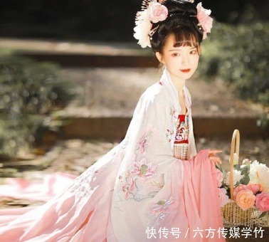 发钗|为什么把汉服女孩叫“富婆”？来看看饰品数量就知道了！