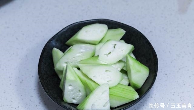 夏至过后,喝这碗汤最养人,2元一斤,清热去火,对脾胃好