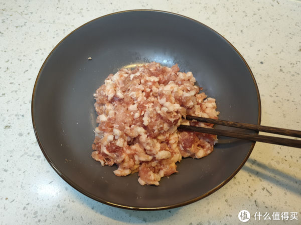 馄饨汤怎么做才好吃？汤底和馅料是关键，教你做，比骨头汤还好喝