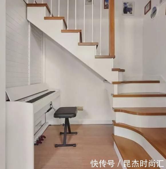 齐家云云|有创意的转角楼梯装修设计,能提升装修档次!复式空间学起来