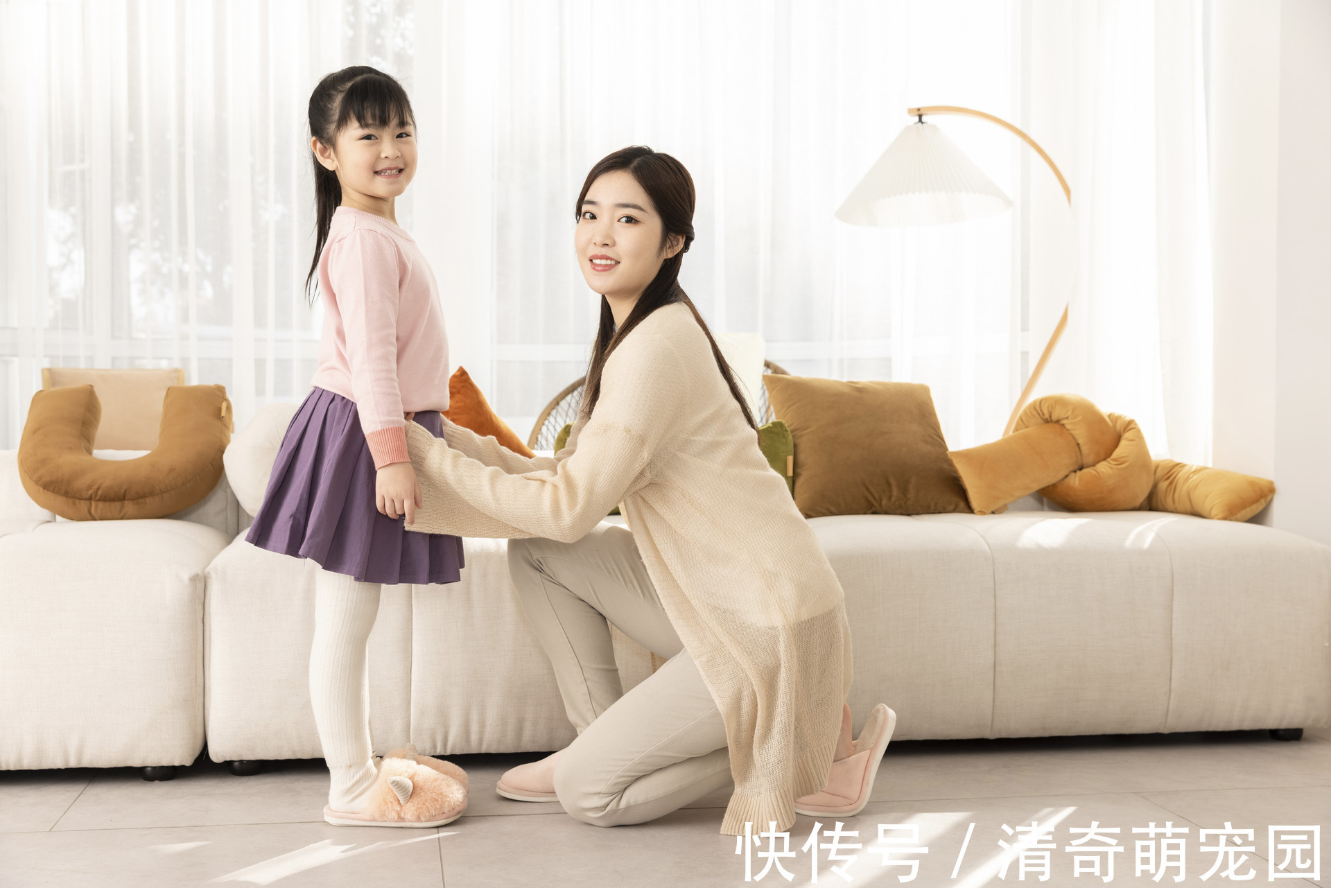 穿衣|秋天孩子穿衣全攻略:年龄,保暖部位,穿衣方法,妈妈都要掌握