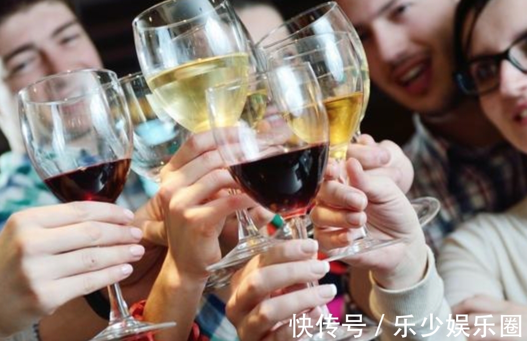 腹痛|慢性胃炎能根治吗？胃病到底能不能根治？