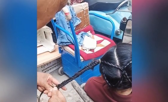 发型|88岁太奶奶给重孙女编出上百种发型,每一款都神似古装剧造型,女孩同学表示很羡慕