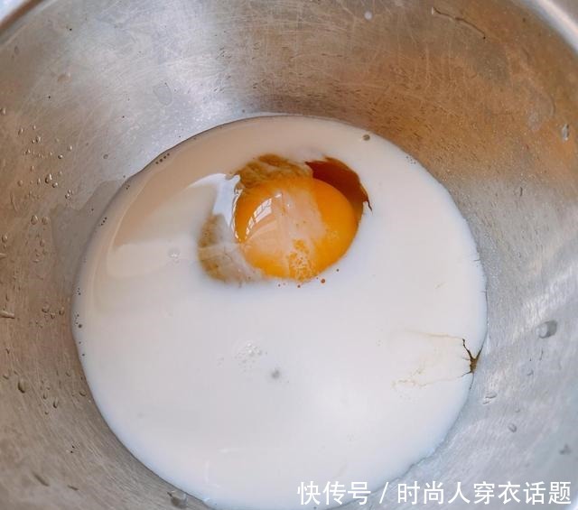 奶油|芒果千层盒不用买,自制超简单,基本零难度一次就成功