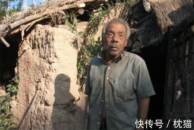 采药人!九旬老人深山隐居五十年,见到志愿者第一句话:毛主席身体还好?