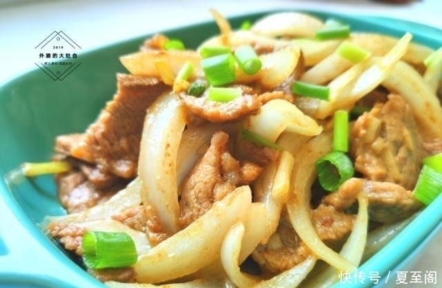 炒牛肉和猪肉不同,直接炒又老又柴,加一勺它,牛肉嫩滑不塞牙