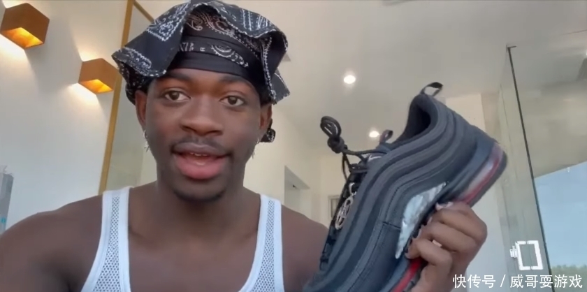 mv|这回,轮到耐克被碰瓷了