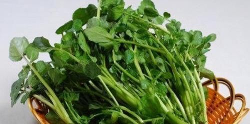  体内|每天可以坚持吃3种食物，有效清除体内垃圾，排毒养颜