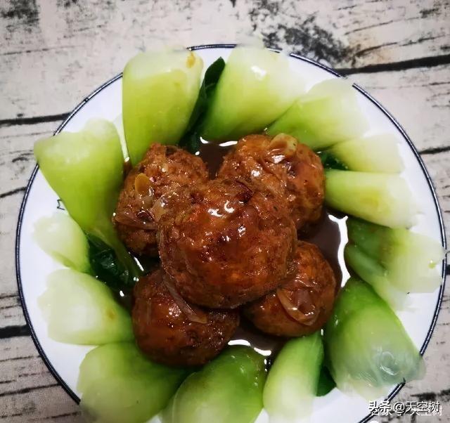 这么快就能准备好全家人一周的饭!看这三位妈妈的高效“备餐法”