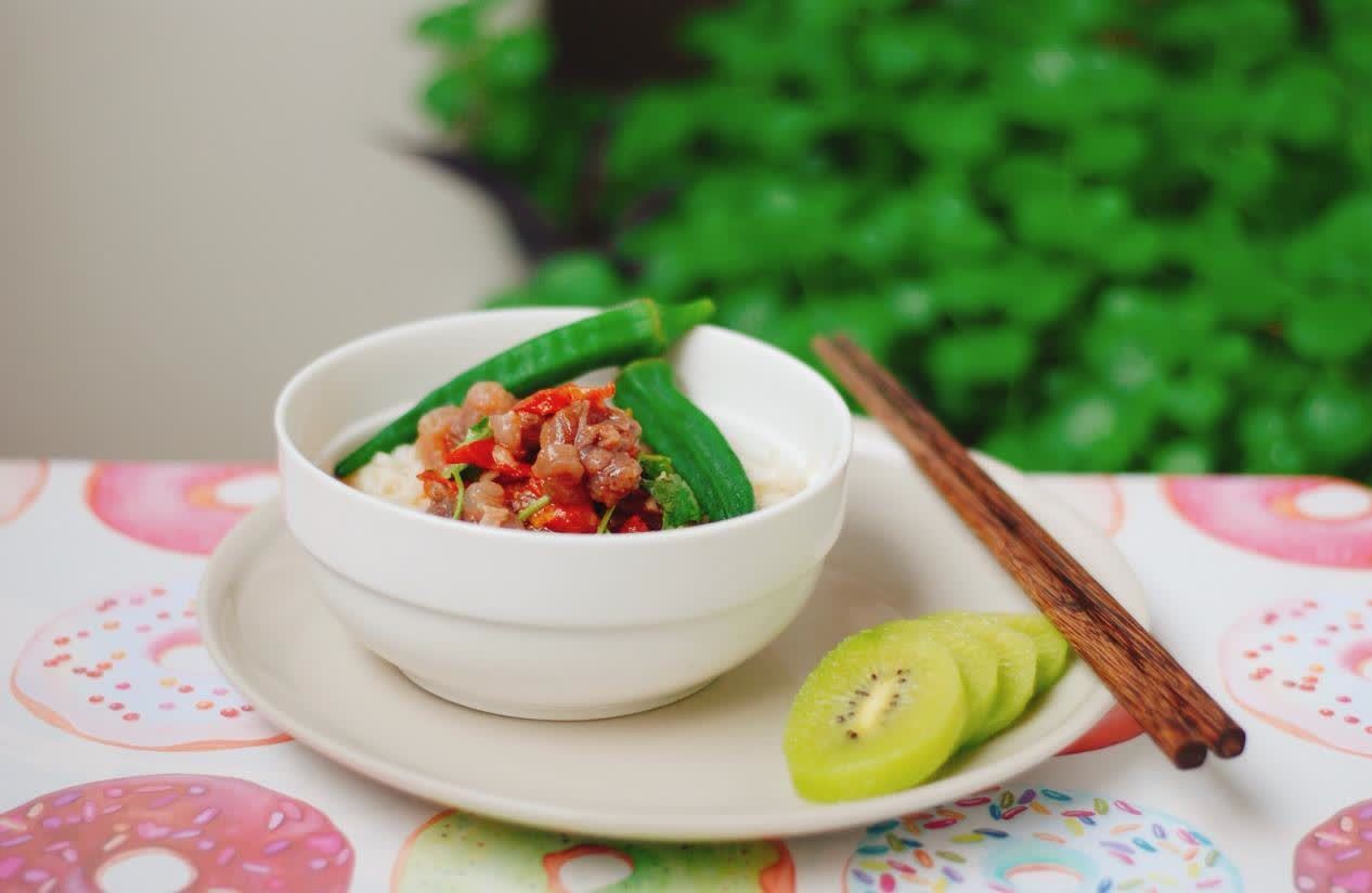 10分钟做好番茄牛腱面，教你在家做，牛肉软烂入味，连汤都不剩