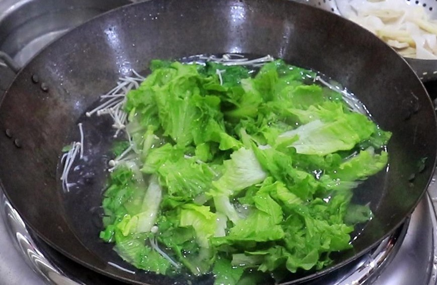 麻辣香锅家常实用做法,零难度零技巧,香辣下饭,吃不过瘾