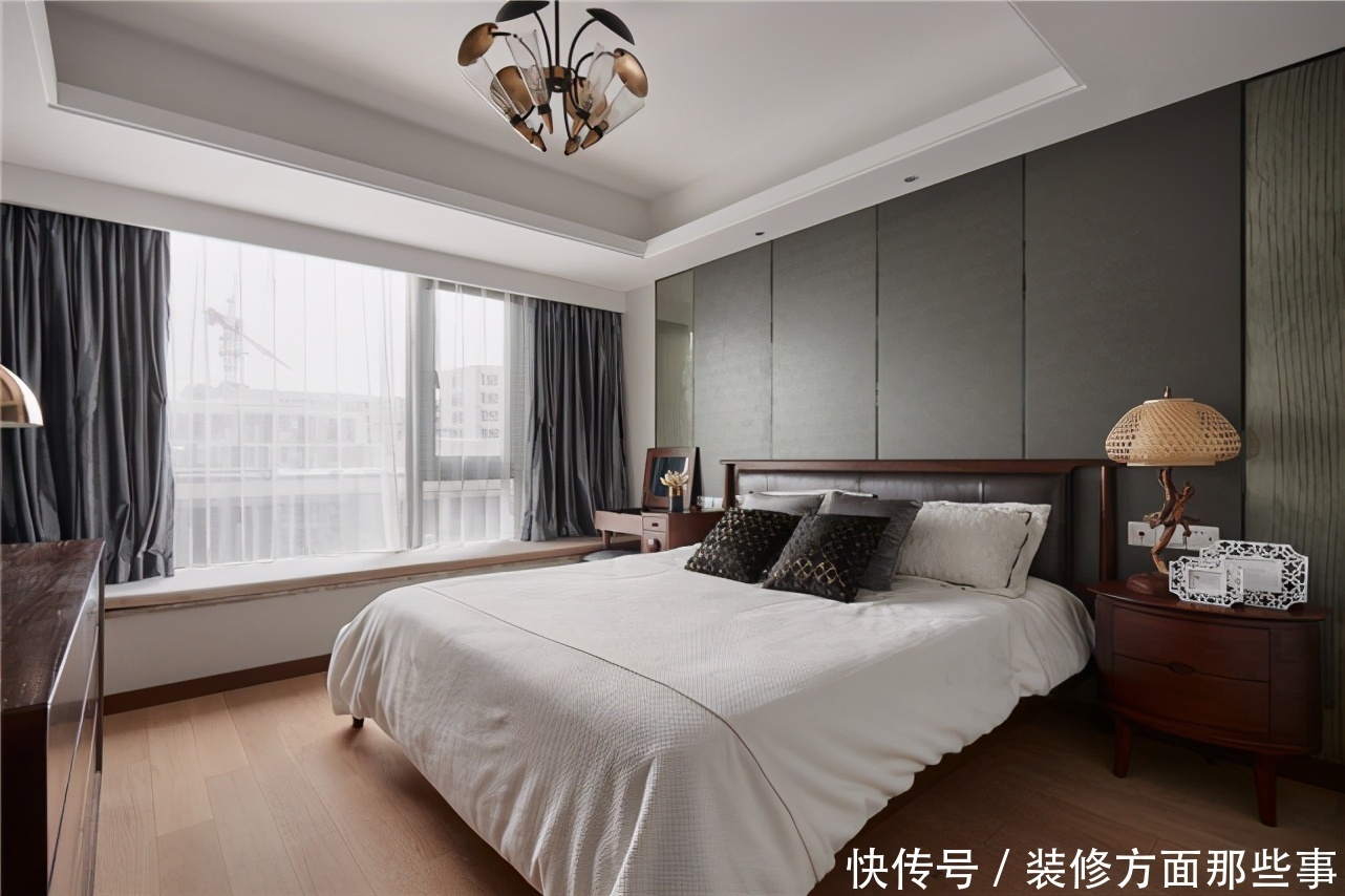 卧室|100平混搭风三居室，经典蓝优雅兼具着时尚