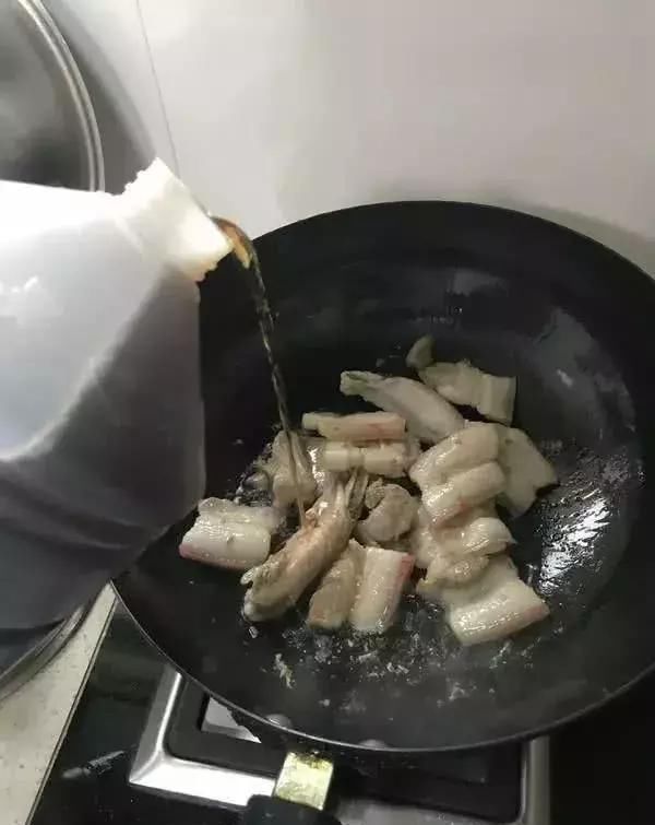 猪肉|无论炖什么肉，最“忌讳”的香料是它，用了会使肉变味，快收藏！
