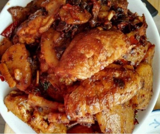 大厨教你几道鲜香四溢的家常菜,食材都是我们常见的,家人都爱吃