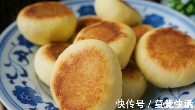 面粉别再蒸馒头了, 和面不放一滴水, 比馒头好吃百倍